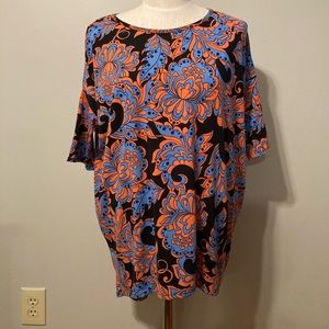 LuLaRoe salmon/blue floral short sleeeved top sz. S*